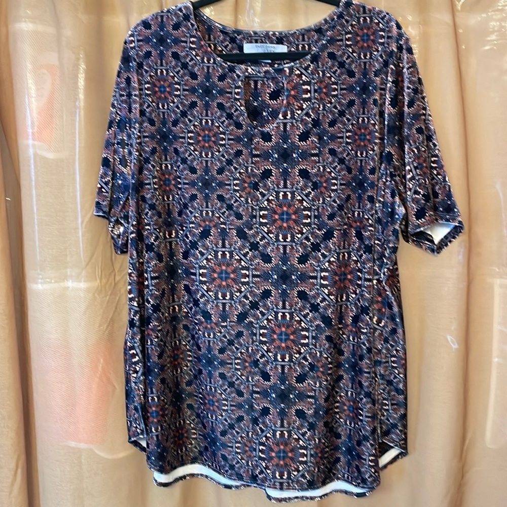 Velvet short sleeve top